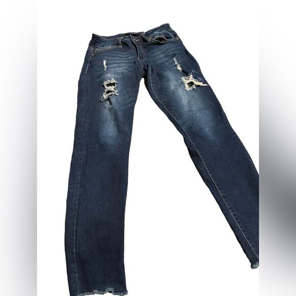 KanCan jeans size waist size 26 (ladies size 5) great look cool style  see pics - Picture 1 of 3